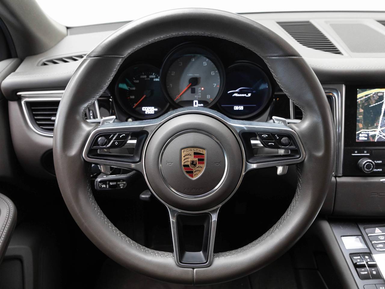 Porsche Macan I S - 2017 - Joinsteer - #21