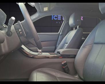 Land Rover Range Rover Velar D300 — photo 9