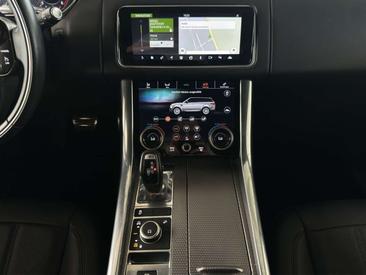 Land Rover Range Rover Sport D250 — photo 12