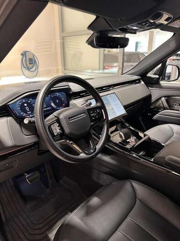 Land Rover Range Rover Sport D250 — photo 11