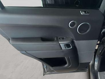 Land Rover Range Rover Sport D250 — photo 20