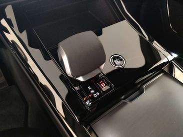 Land Rover Range Rover Sport D250 — photo 13