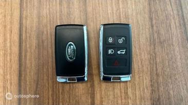 Land Rover Defender 90 D200 MHEV — photo 16