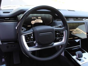 Land Rover Range Rover P550e — photo 9