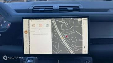 Land Rover Defender 90 D200 MHEV — photo 19
