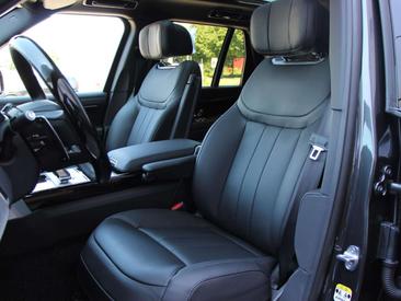 Land Rover Range Rover P550e — photo 11