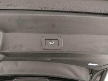 Land Rover Range Rover Sport D250 — photo 22