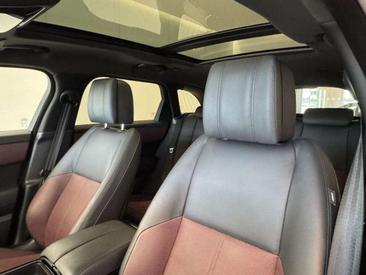 Land Rover Range Rover Velar D300 — photo 13