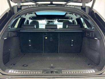 Land Rover Range Rover Velar D300 — photo 15