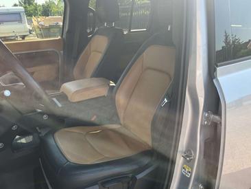 Land Rover Defender 110 P400e — photo 19