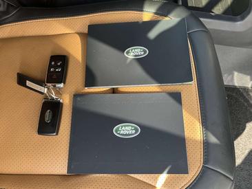 Land Rover Defender 110 P400e — photo 25