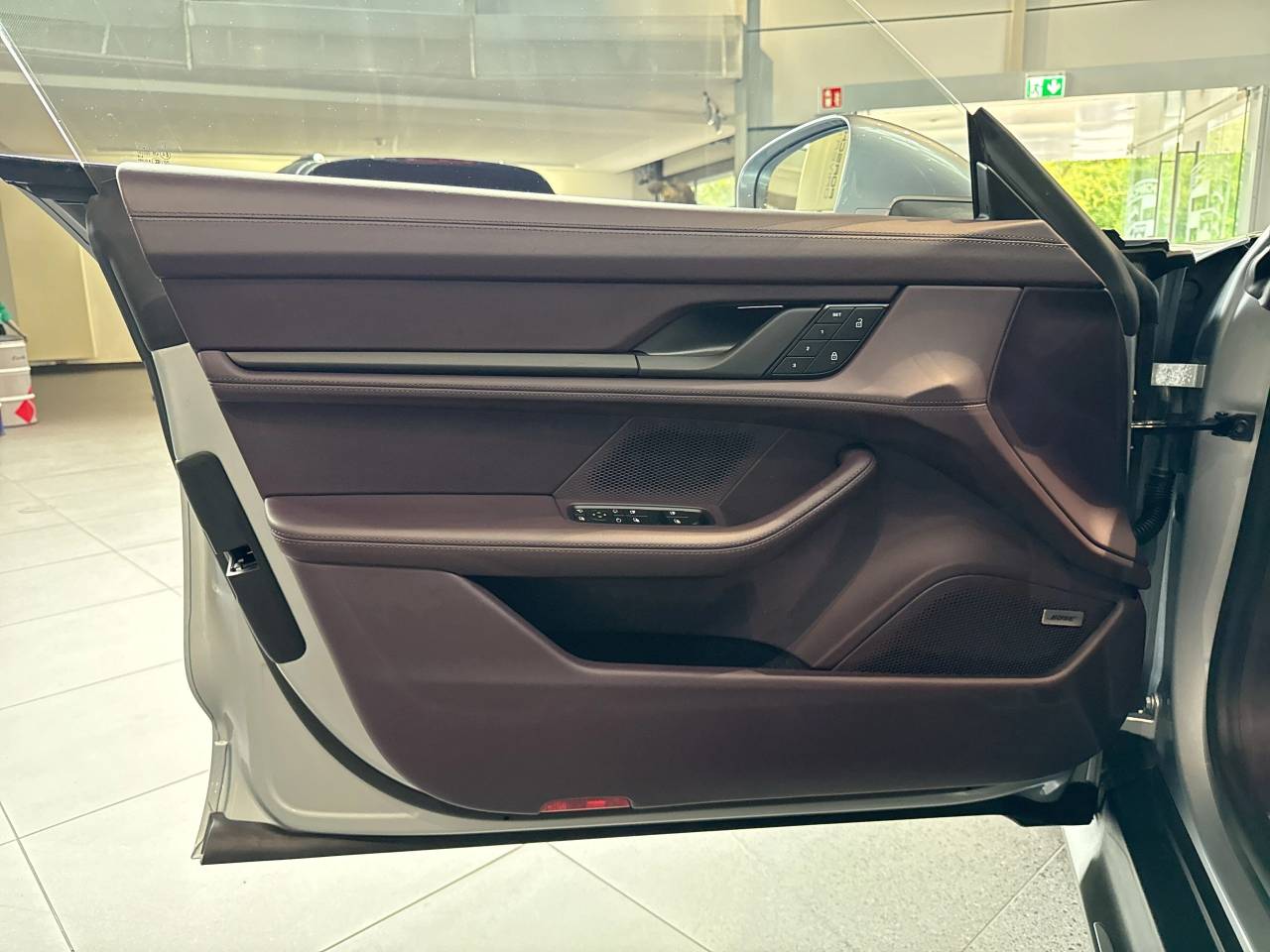 Porsche Taycan Turbo - 2023 - Joinsteer - #15