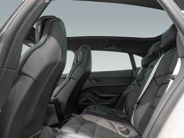 Porsche Taycan ph2 Sport Turismo — photo 15