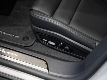 Porsche Taycan ph2 Sport Turismo — photo 28