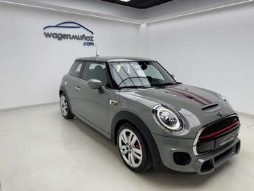 Mini 3 Portes Berline John Cooper Works — photo 4