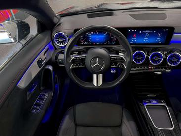 Mercedes CLA Berline 250 E — photo 12
