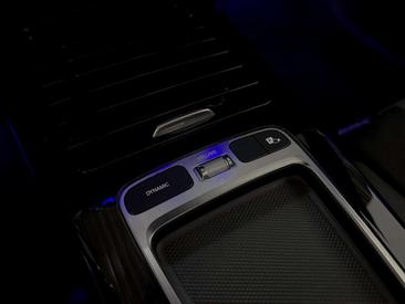 Mercedes CLA Berline 250 E — photo 22