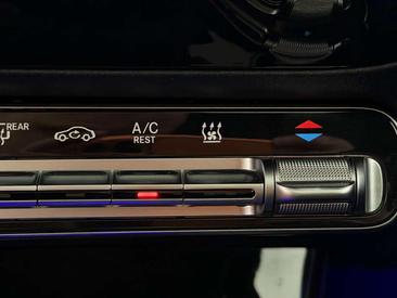 Mercedes CLA Berline 250 E — photo 29