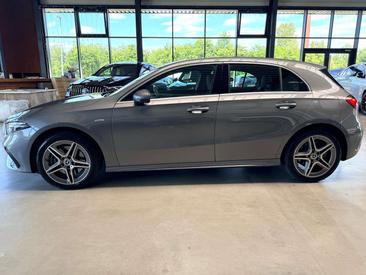 Mercedes Classe A Berline 250 E — photo 20