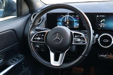 Mercedes GLA 250e — photo 5