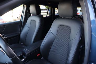 Mercedes GLA 250e — photo 7