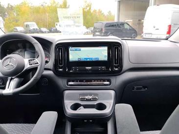 Mercedes Vito Van 124 D — photo 9