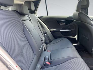 Mercedes Classe C Berline 300 E — photo 13