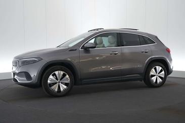 Mercedes EQA 350 — photo 12