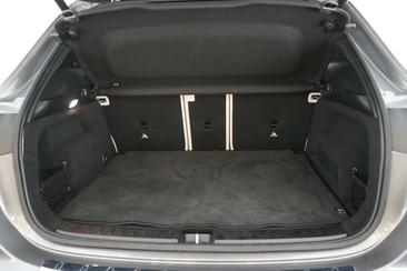 Mercedes EQA 350 — photo 21