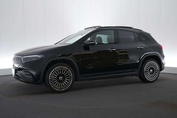 Mercedes EQA 250 — photo 12