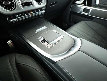 Mercedes Classe G 580 — photo 15