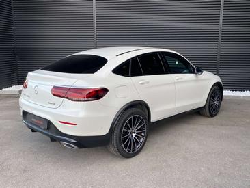 Mercedes GLC 300 D — photo 6