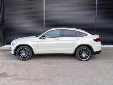 Mercedes GLC 300 D — photo 8