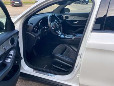 Mercedes GLC 300 D — photo 10