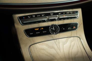 Mercedes CLS 450 — photo 33