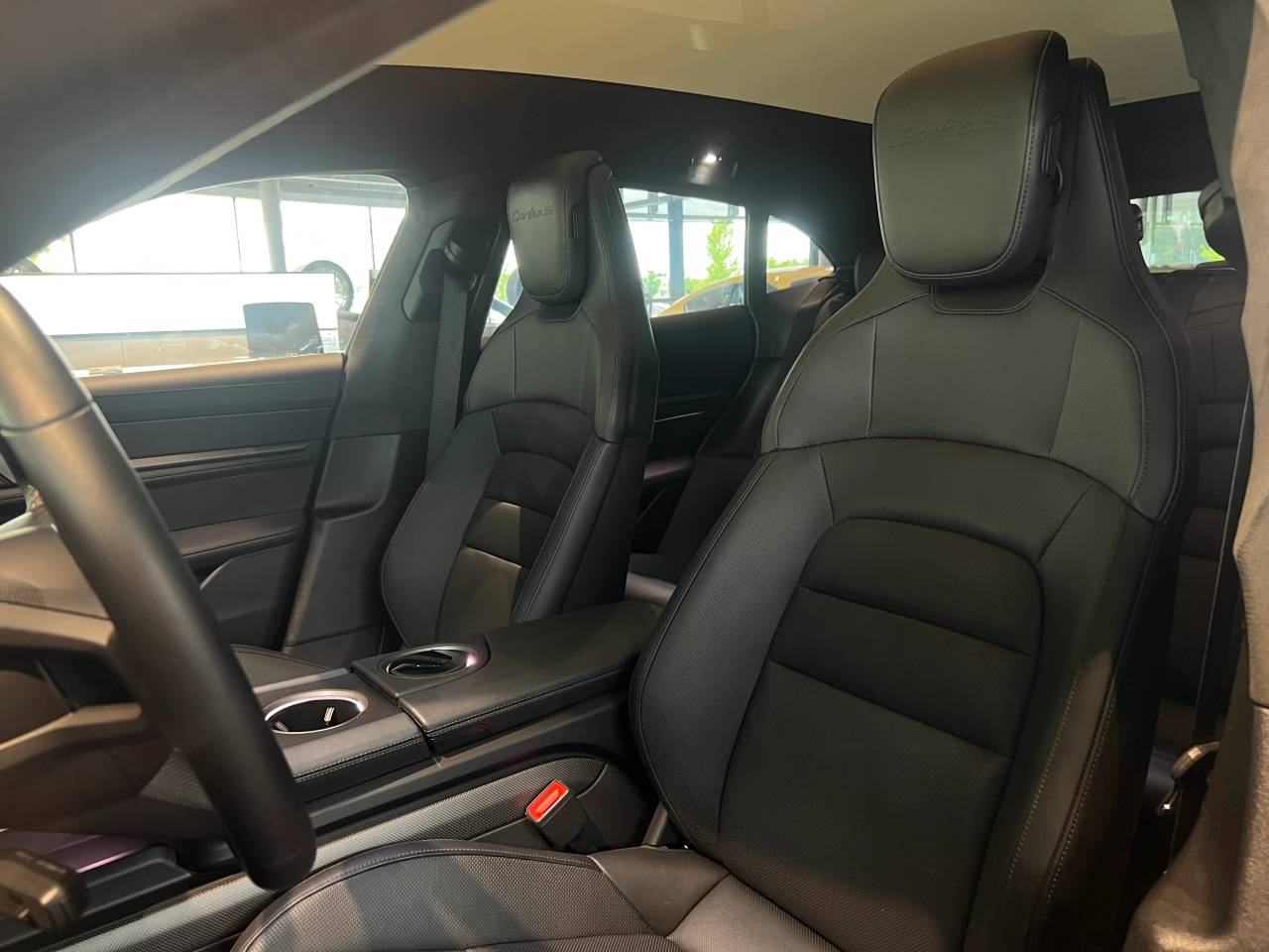 Porsche Taycan Turbo S Cross Turismo - 2023 - Joinsteer - #12