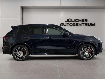 Porsche Cayenne III S — photo 2