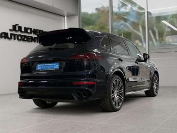 Porsche Cayenne III S — photo 3