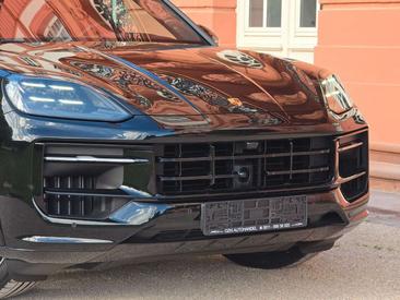 Porsche Cayenne III GTS — photo 2
