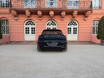 Porsche Cayenne III GTS — photo 17