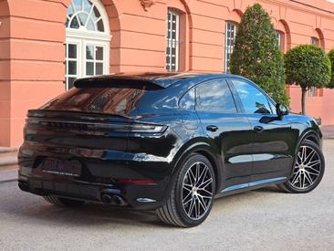 Porsche Cayenne III GTS — photo 18