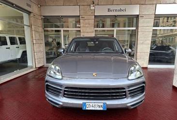 Porsche Cayenne III S — photo 4