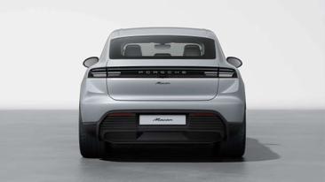 Porsche Macan Electric — photo 8