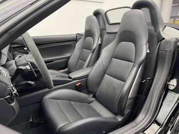 Porsche 718 Cabriolet Boxster — photo 8