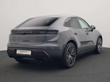 Porsche Macan Electric — photo 4