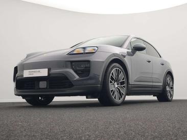 Porsche Macan Electric — photo 8
