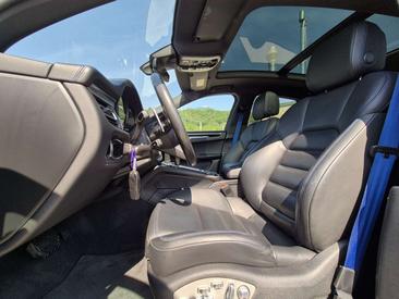 Porsche Macan S — photo 20