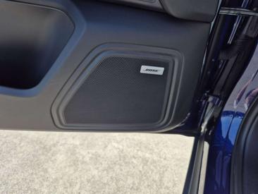 Porsche Macan S — photo 22