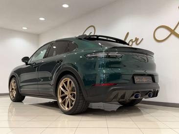Porsche Cayenne III Turbo GT — photo 12