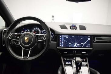 Porsche Cayenne III — photo 10